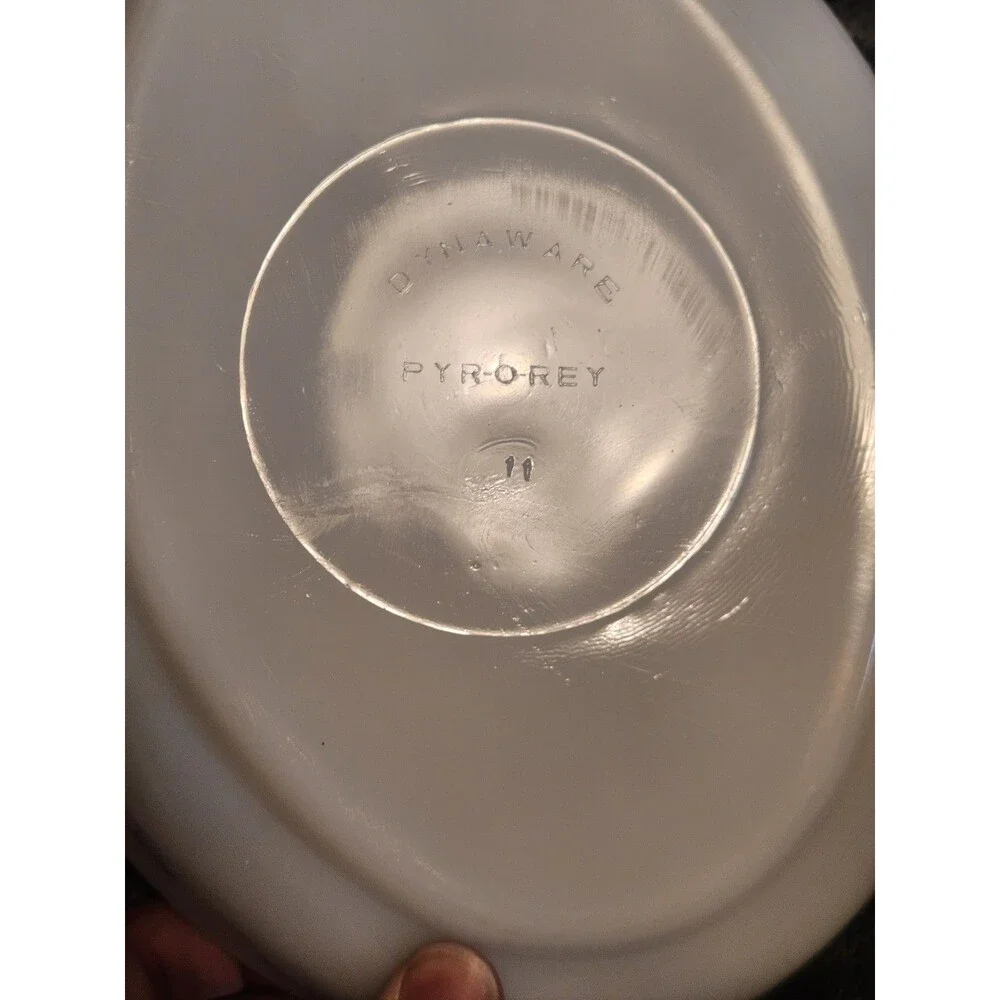 Vintage Dynaware Oval Casserole Dish Pyr-O-Rey Brown Daisy Design #21